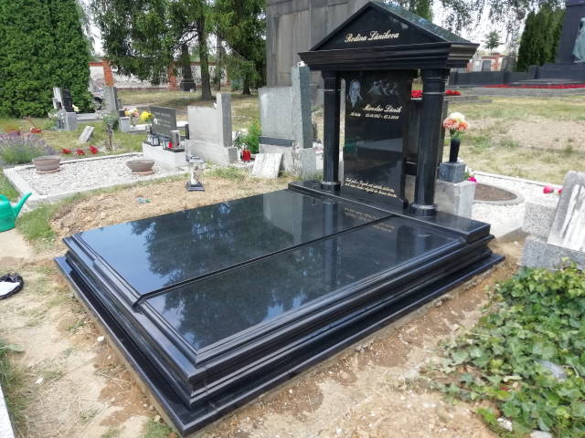 Výroba hrobů a pomníků pro hřbitov Ostrava Hrabová